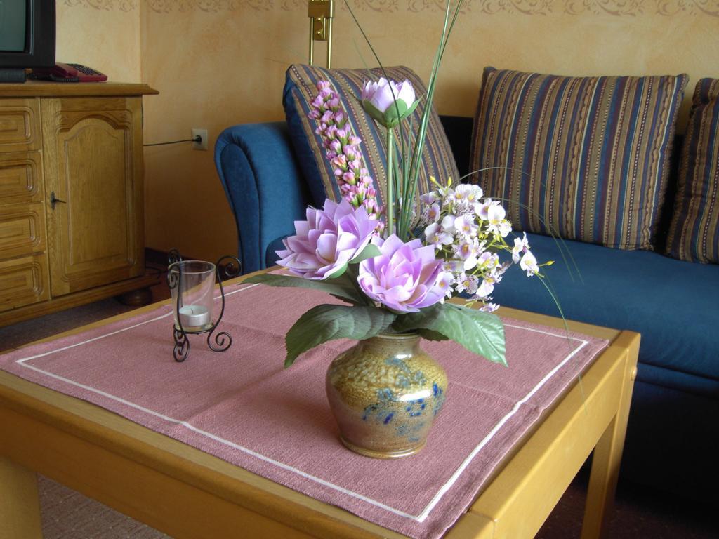 Annenhof Otel Bad Birnbach Oda fotoğraf